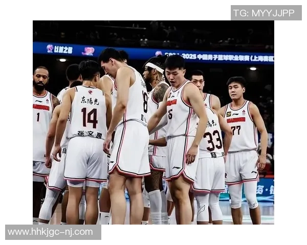 广东与浙江揭幕战精彩对决引发球迷热情期待新赛季的激烈竞争